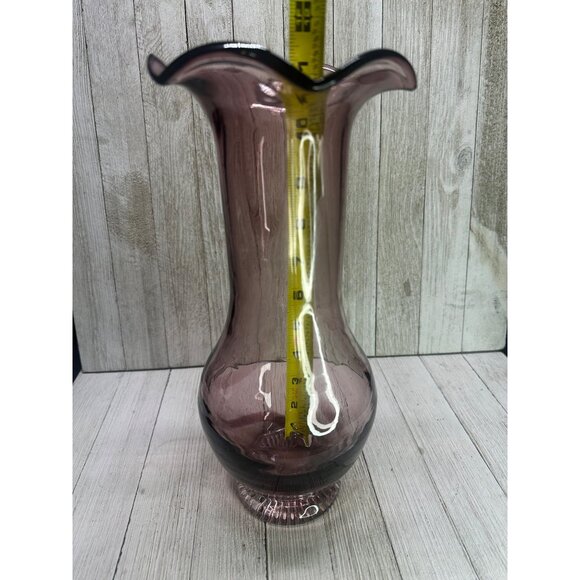 Vintage Amethyst Purple Blown Art Glass Long Neck Vase Ruffled Edge 11" Tall - Picture 7 of 9